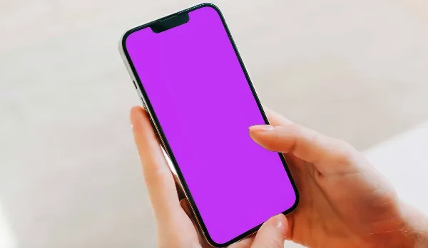 iphone pink screen